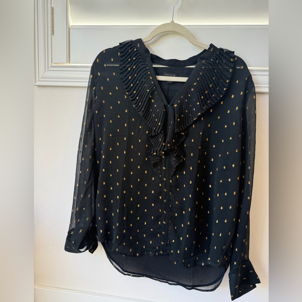 Ann Taylor Black Gold Metallic Dot Ruffle Blouse Size M